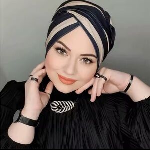 Striped Black and Cream Wrap Headscarf